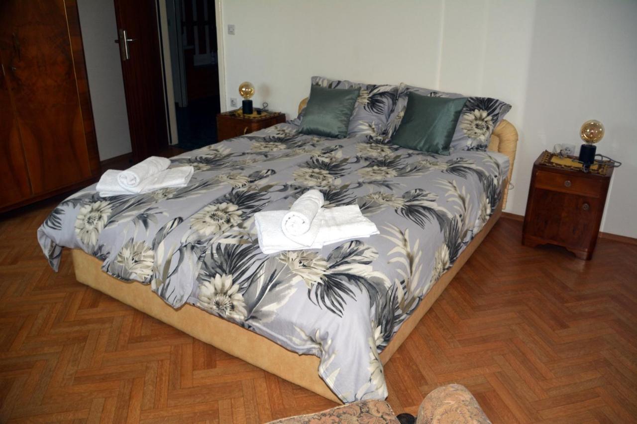 Villa Hisa V Travniku à Smartno Extérieur photo