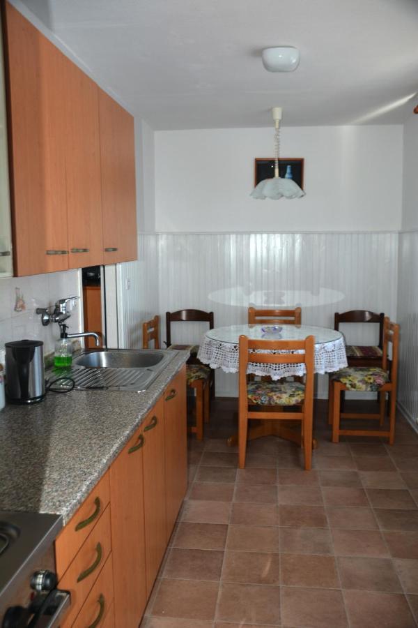 Villa Hisa V Travniku à Smartno Extérieur photo